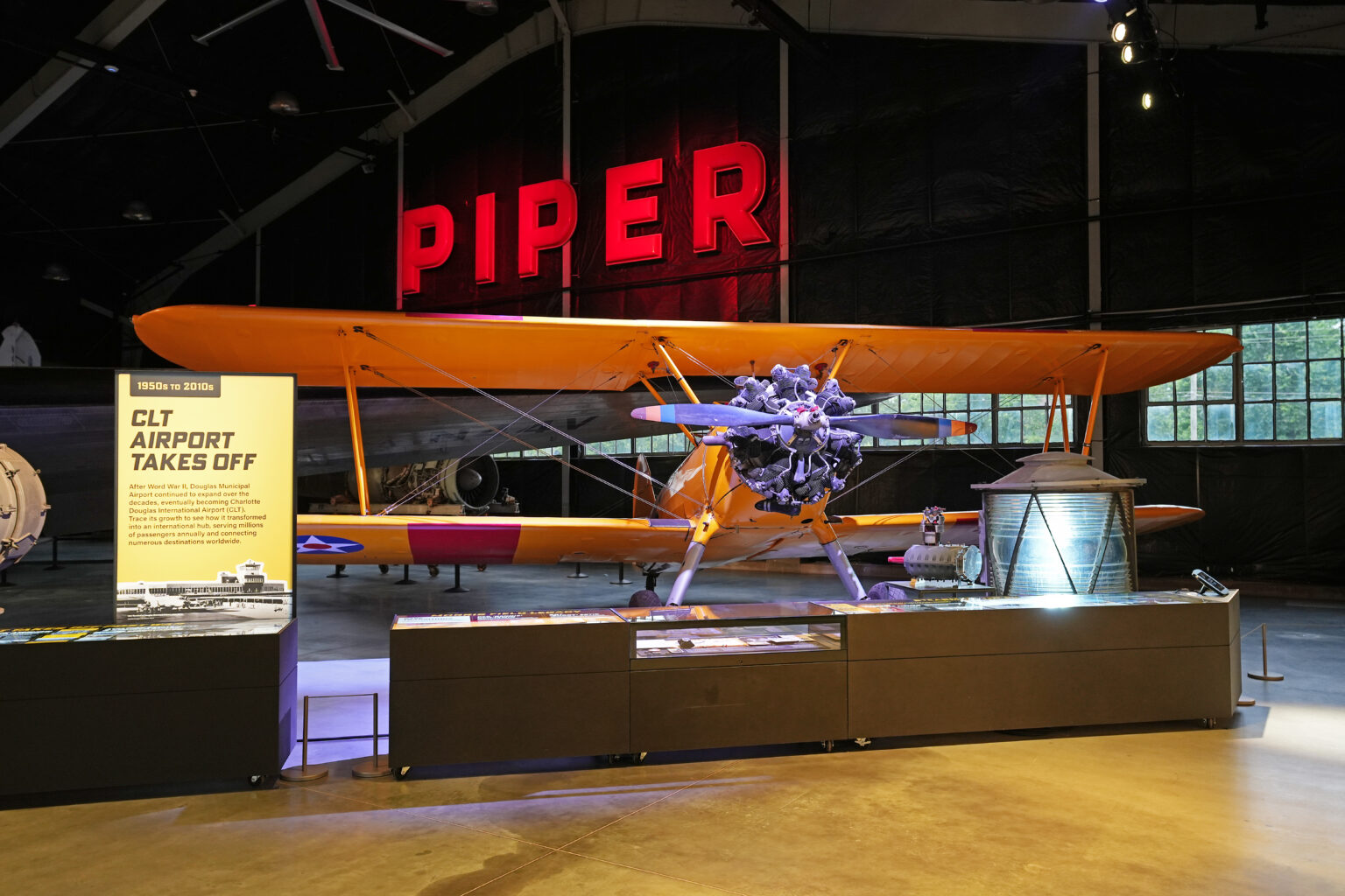 Interactive exhibit booth setup